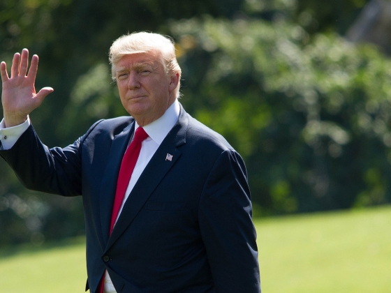 „Nem akar gondot okozni” Trump, de azért bedobott egy masszív politikai bombát Európában